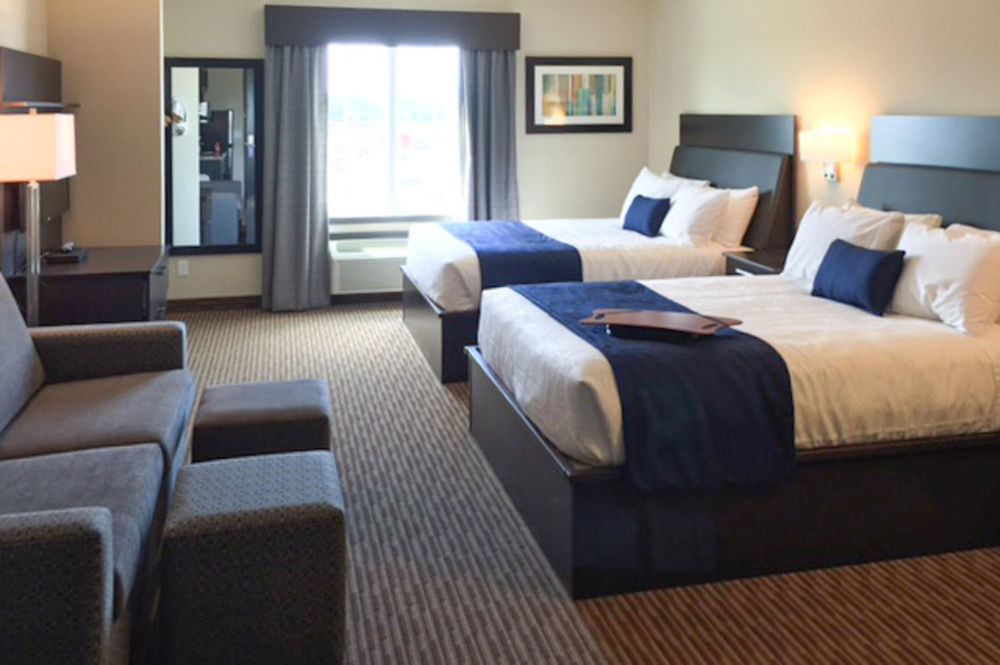 Quality Inn & Suites Moose Jaw Dış mekan fotoğraf